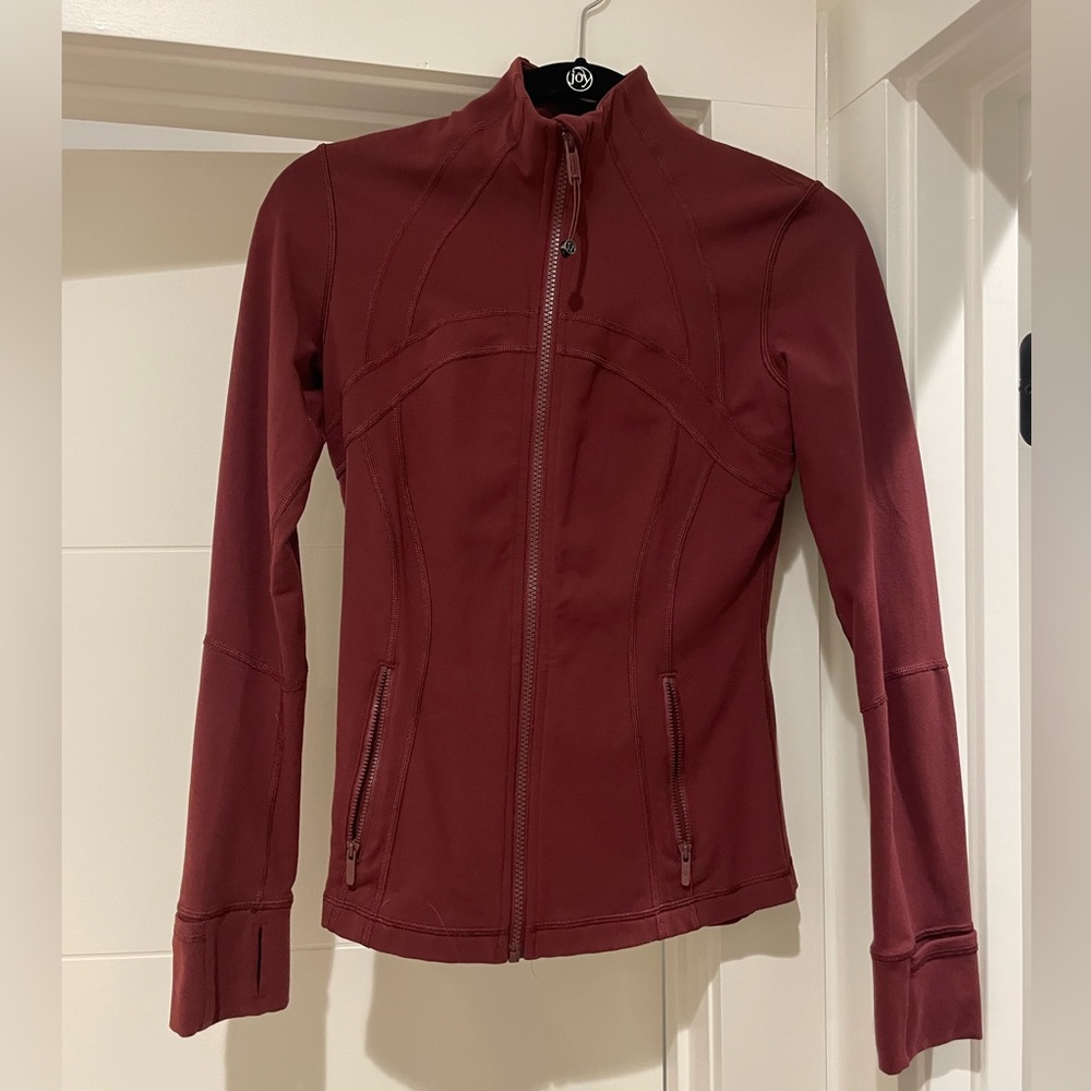 Lululemon define jacket red merlot, size 6